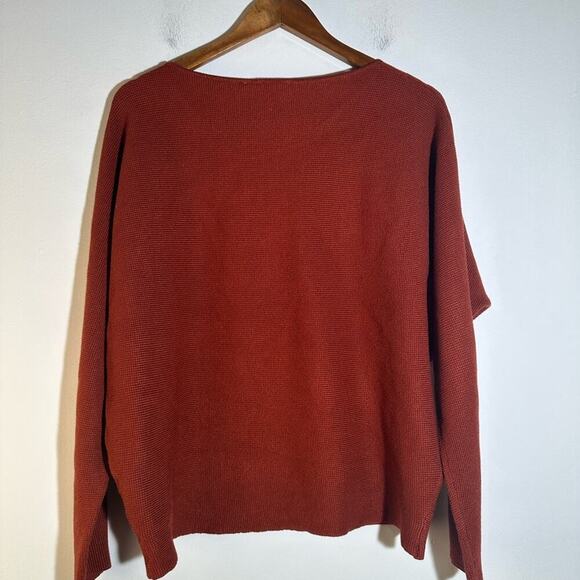 NWOT Cyrus Ribbed Sweater - Picture 3 of 3